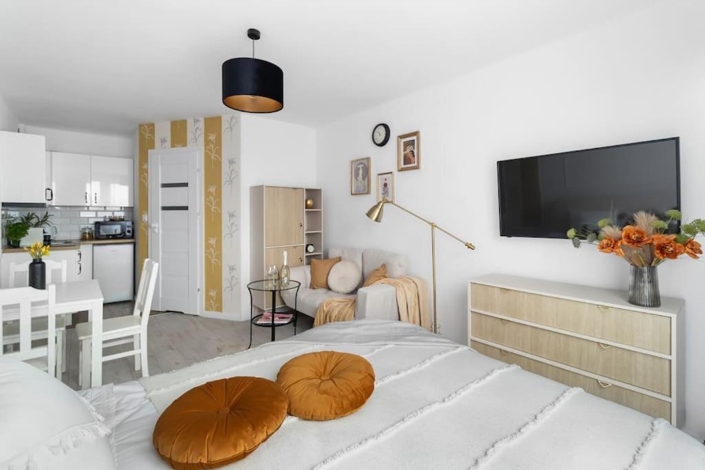 Air-Conditioned Downtown Oasis On Foot To Central Station Metro Smarttv Wifi Warschau Exterior foto